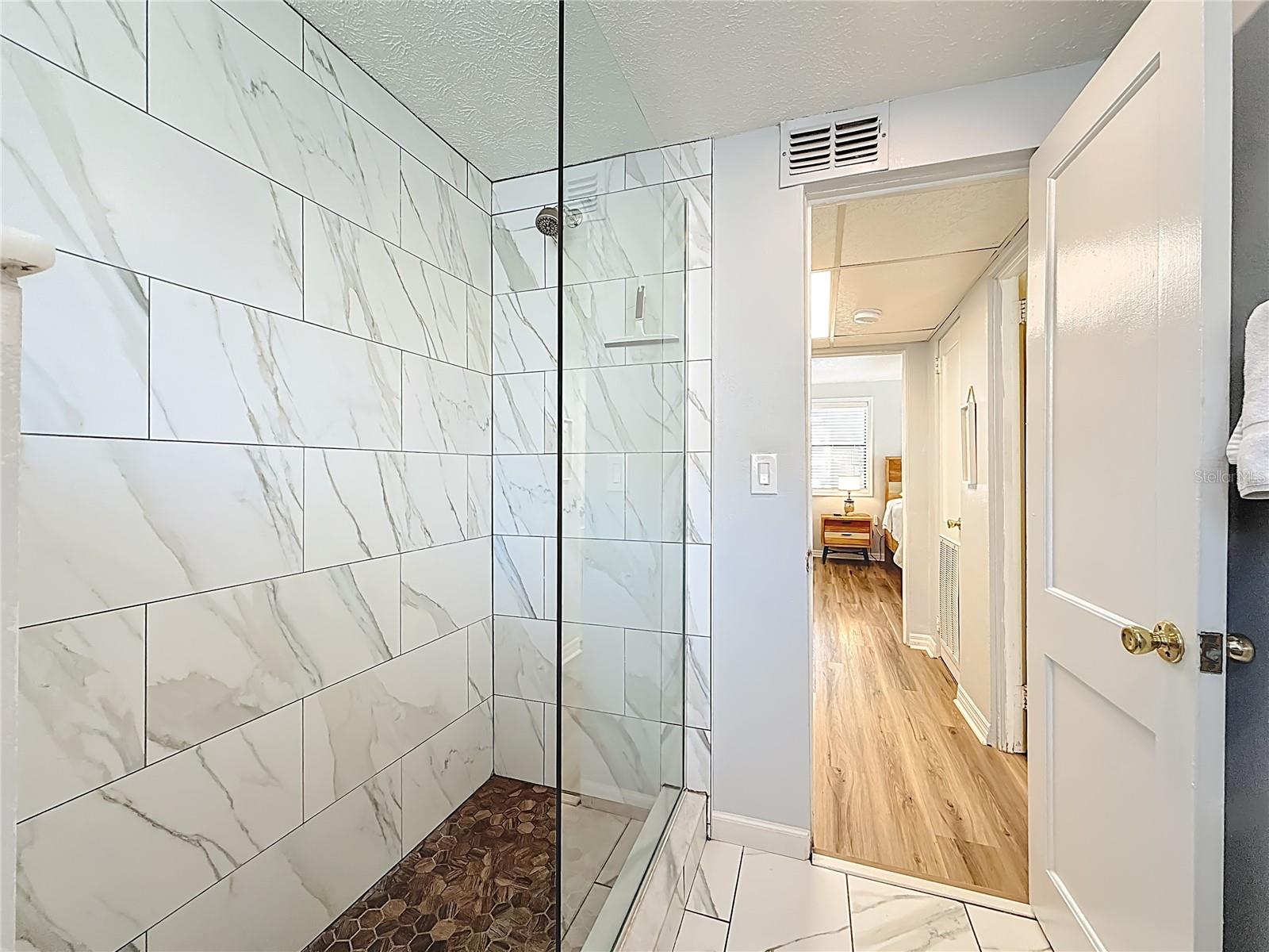 FRIENDLY NATIVE BEACH RESORT - Residential