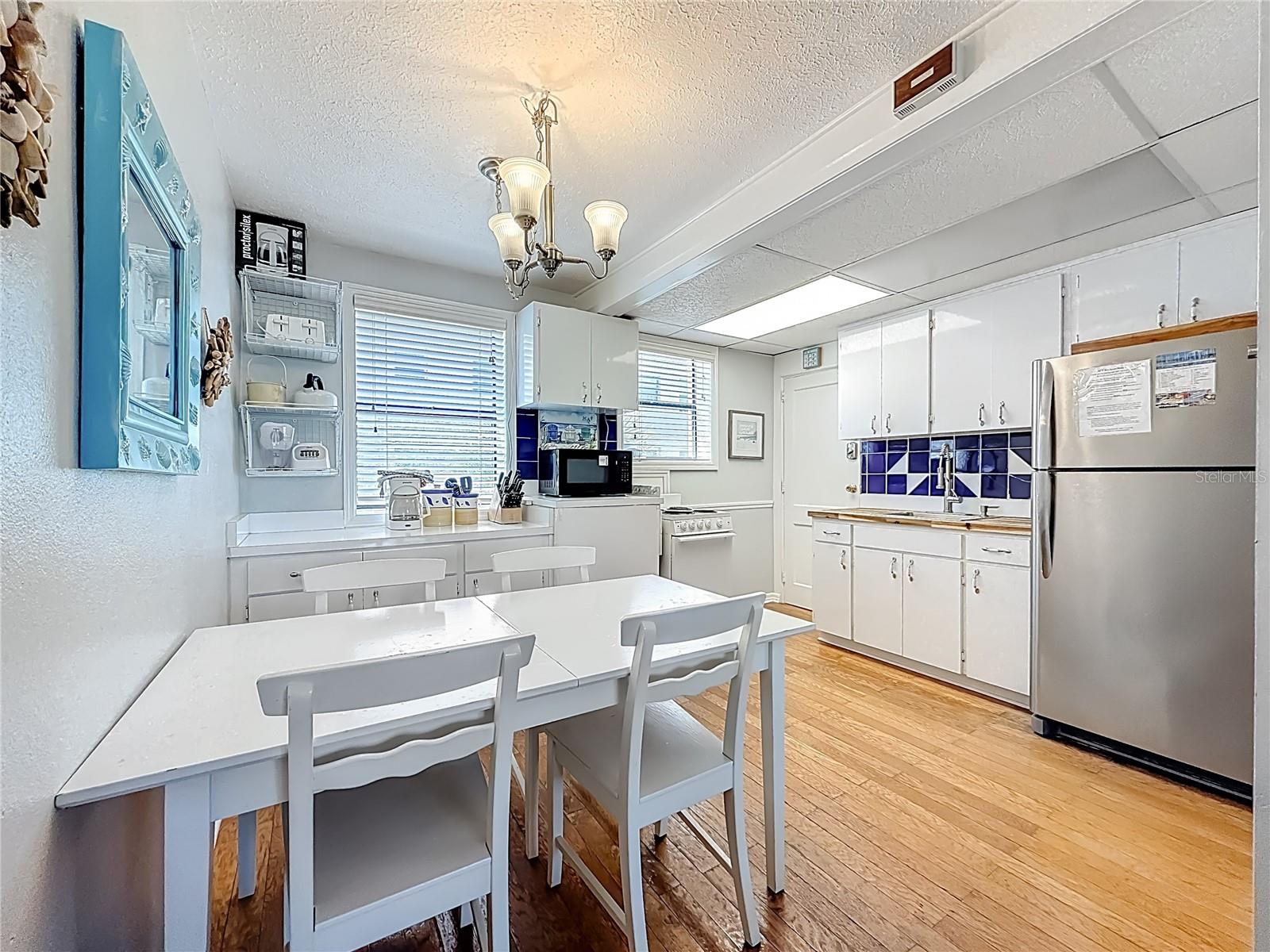 FRIENDLY NATIVE BEACH RESORT - Residential