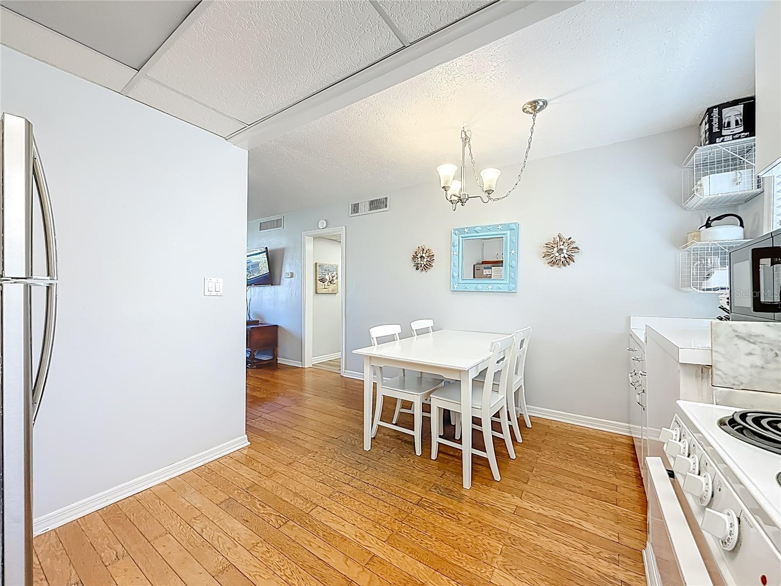 FRIENDLY NATIVE BEACH RESORT - Residential