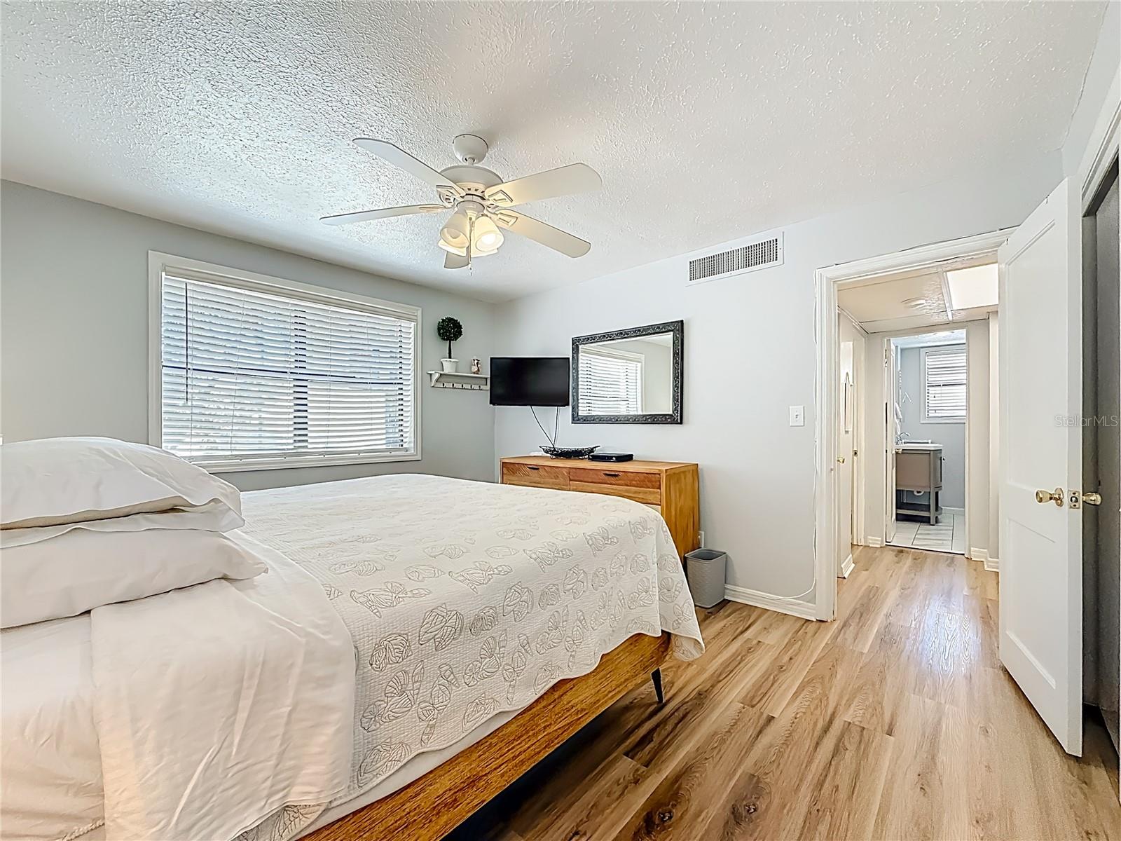 FRIENDLY NATIVE BEACH RESORT - Residential