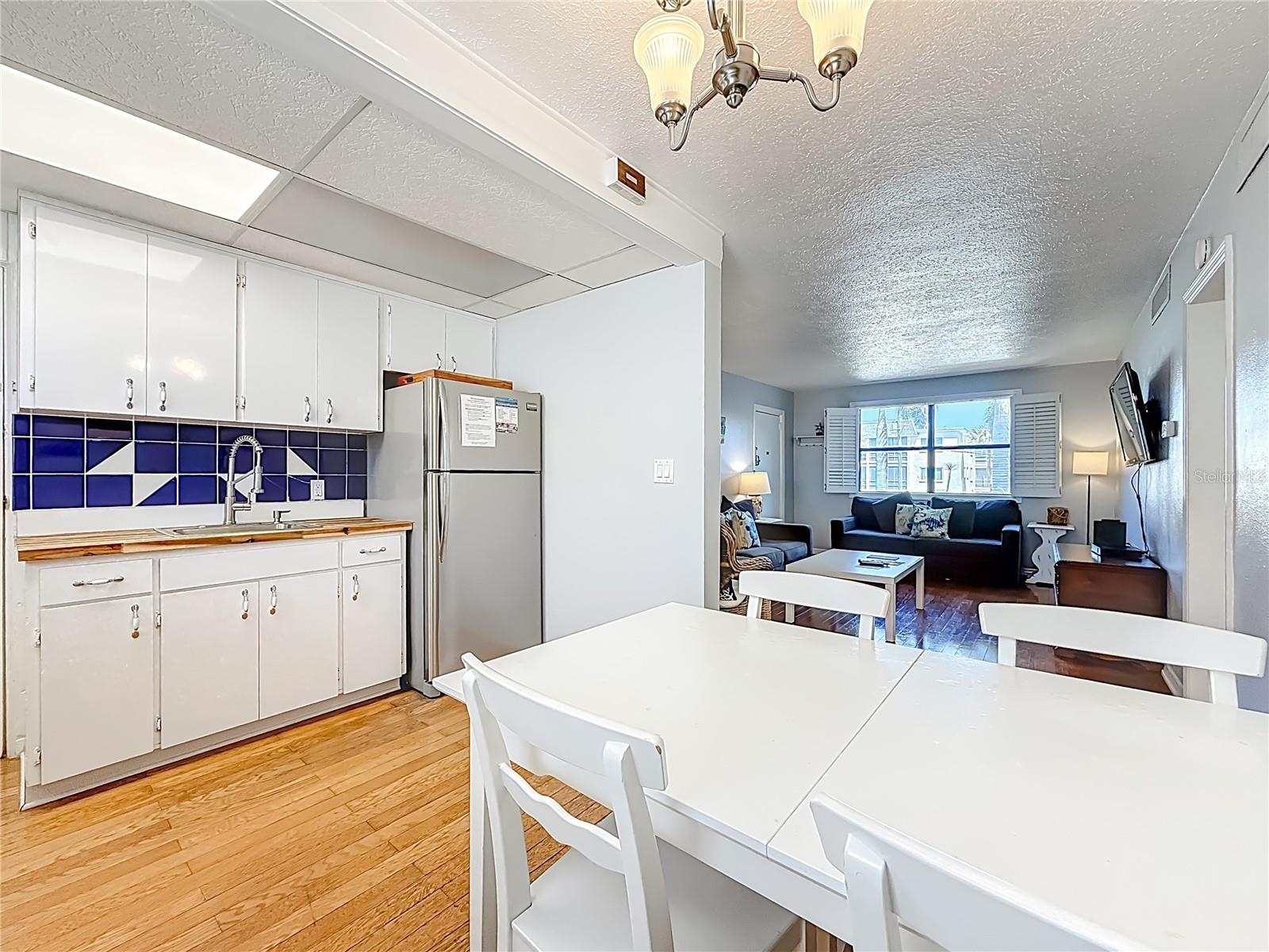 FRIENDLY NATIVE BEACH RESORT - Residential