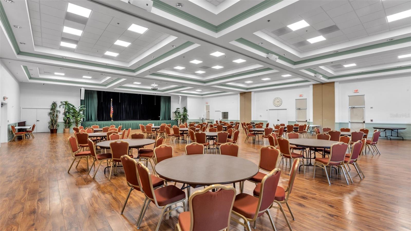 TRADITIONS PH 01 - Residential