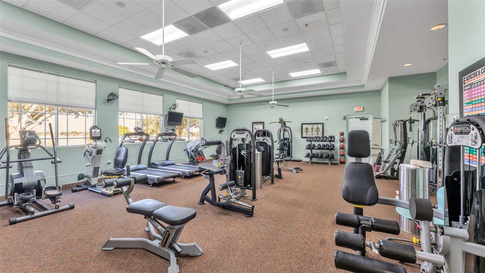 TRADITIONS PH 01 - Residential