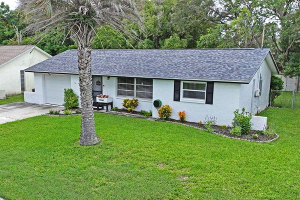 15915 VILLA DR, HUDSON, FL 34667 - Image 40b3a37bd0ddbefbae5dbab8d5c22440/4193024030
