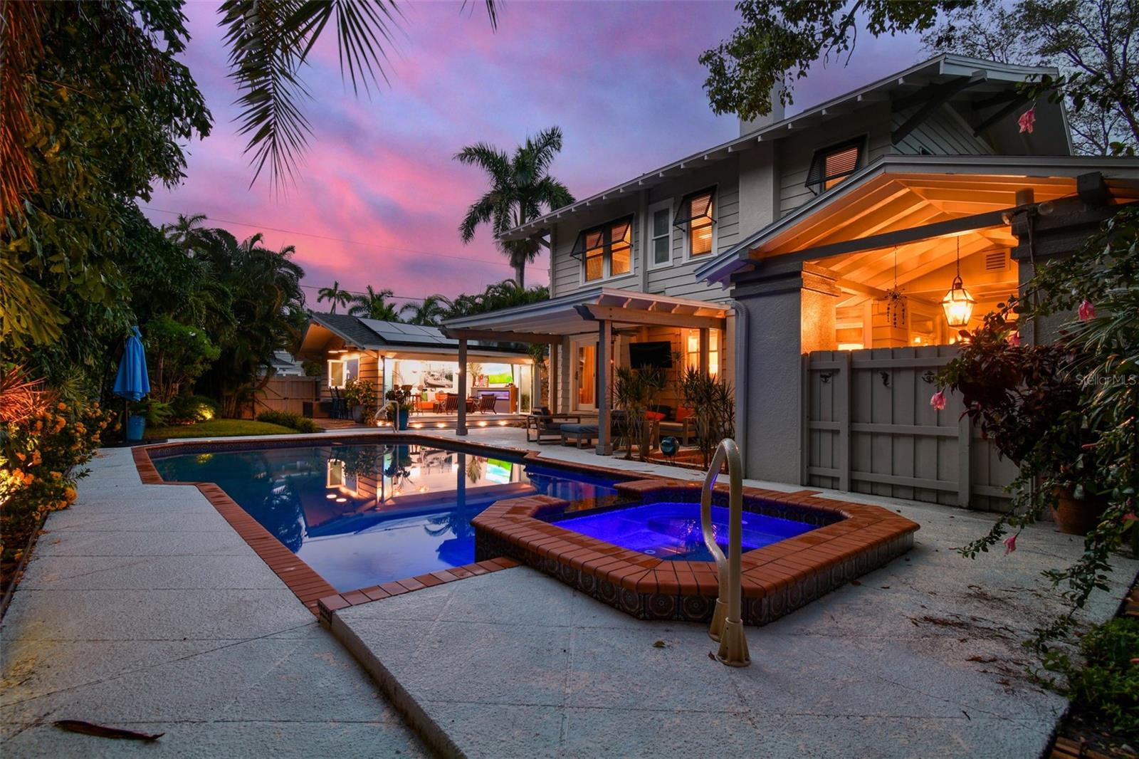 SNELL & HAMLETTS NORTH SHORE ADD - Residential