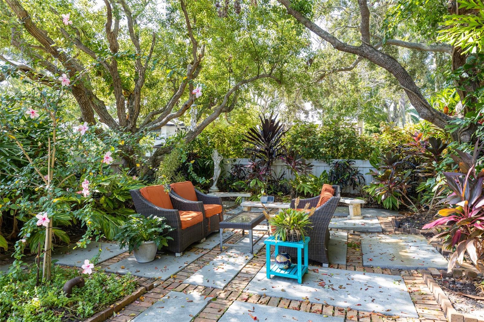 SNELL & HAMLETTS NORTH SHORE ADD - Residential