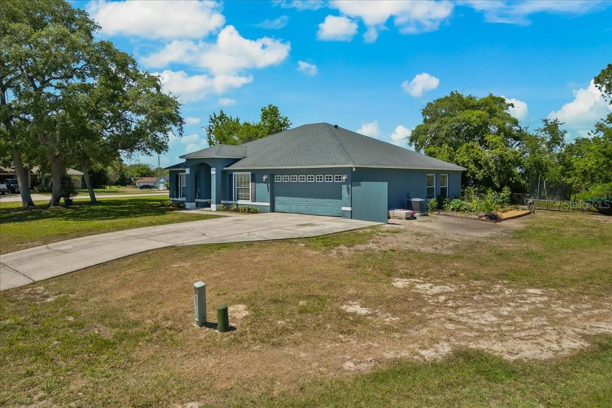 2150 DECK COURT