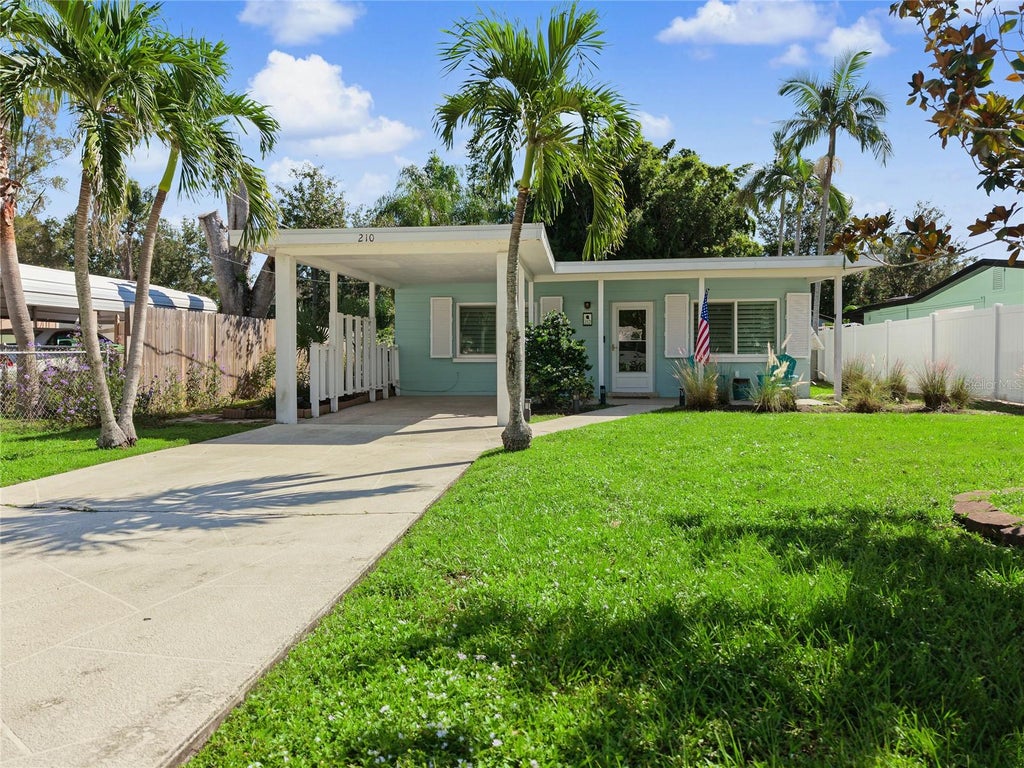 Photo of 210 Briggs Court, Sarasota, FL 34237 (MLS # A4709481)