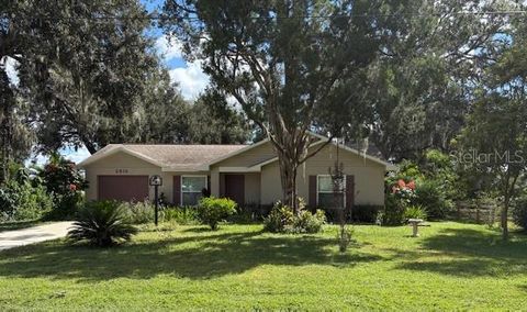 Photo of 2510 Highland Avenue, Plant City, FL 33563 (MLS # TB8438699)