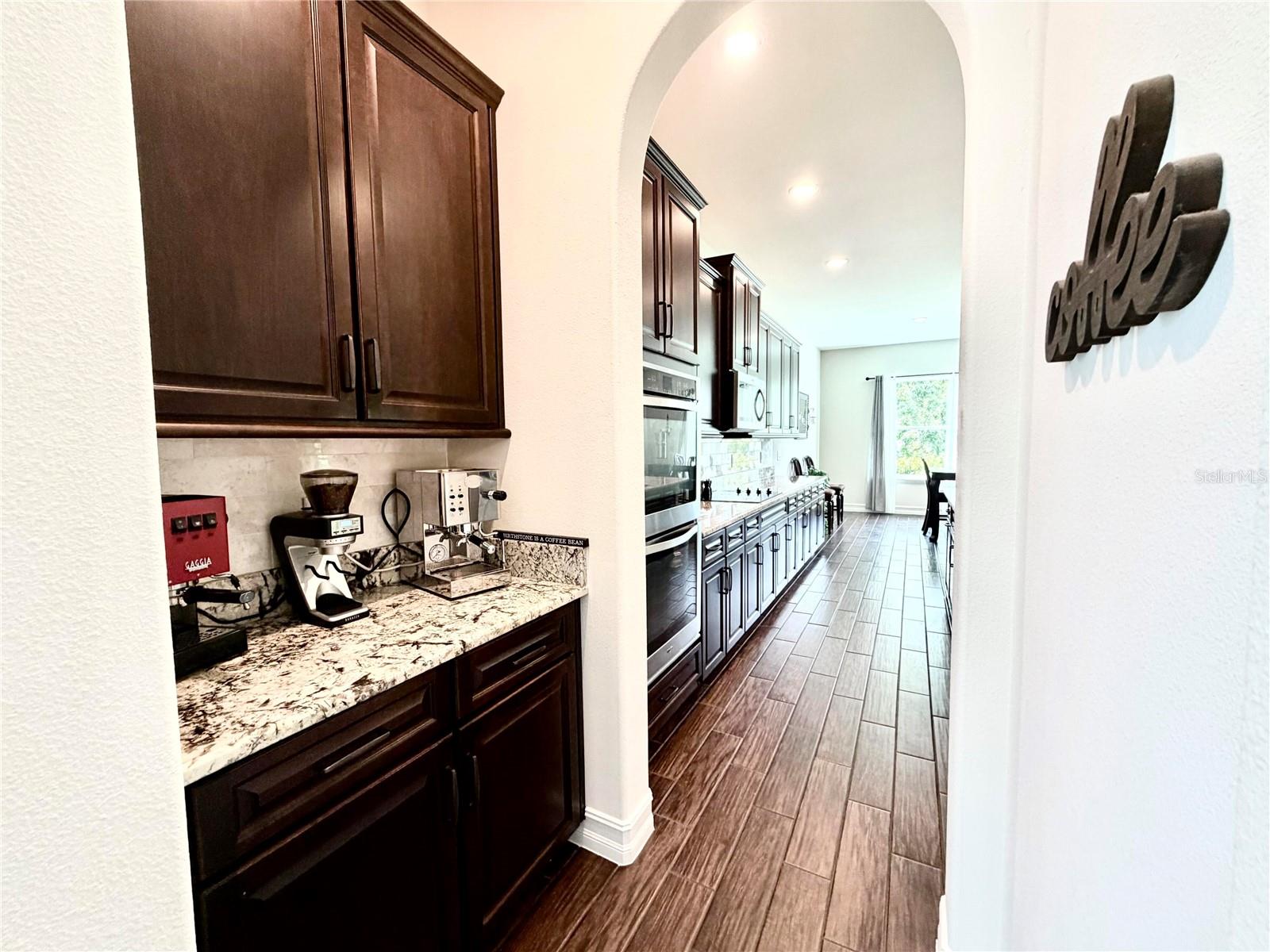 MEADOW POINTE 4 PRCL AA SOUTH M - Residential