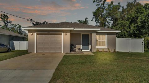 A home in LAKELAND