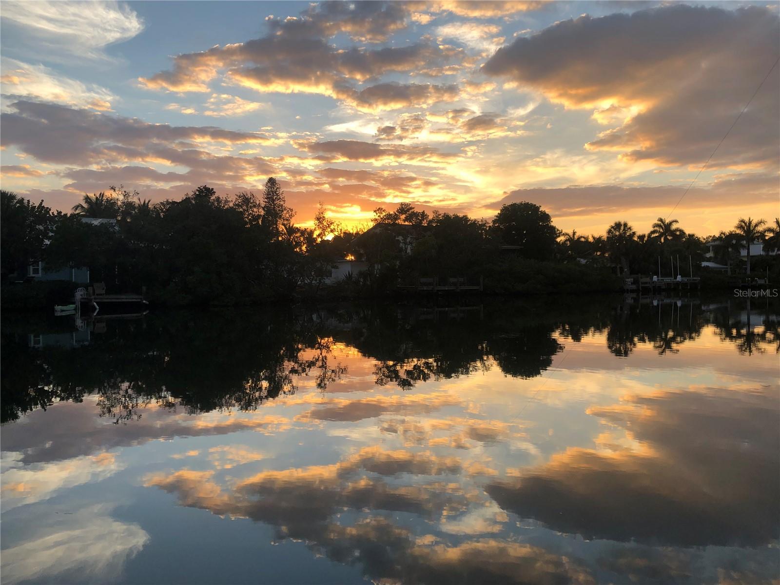 LUANA ISLES - Residential