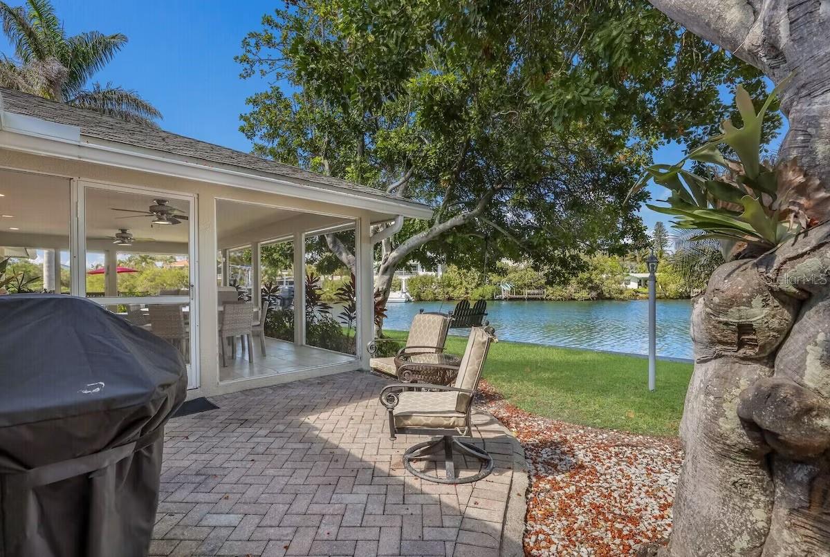 LUANA ISLES - Residential