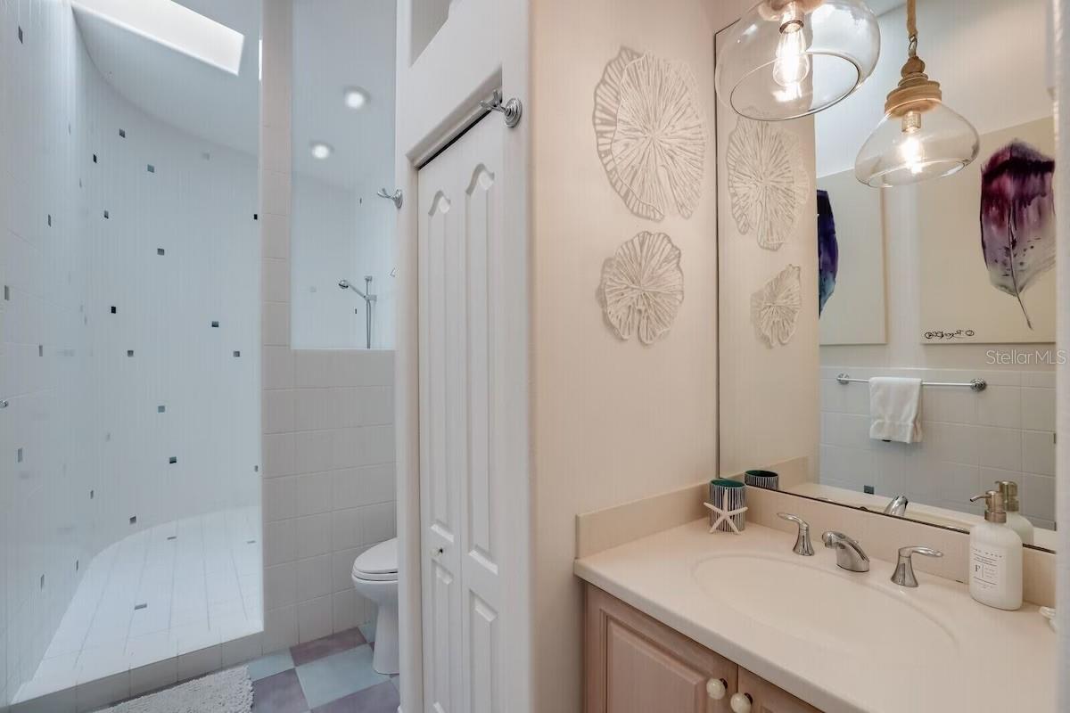 LUANA ISLES - Residential