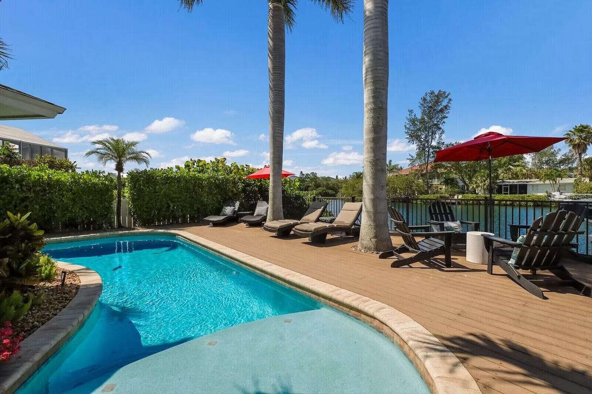 LUANA ISLES - Residential