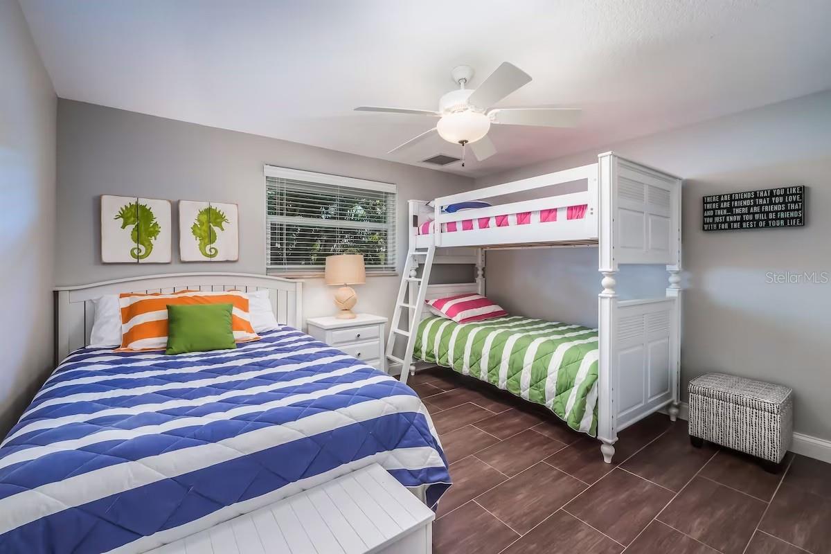 LUANA ISLES - Residential