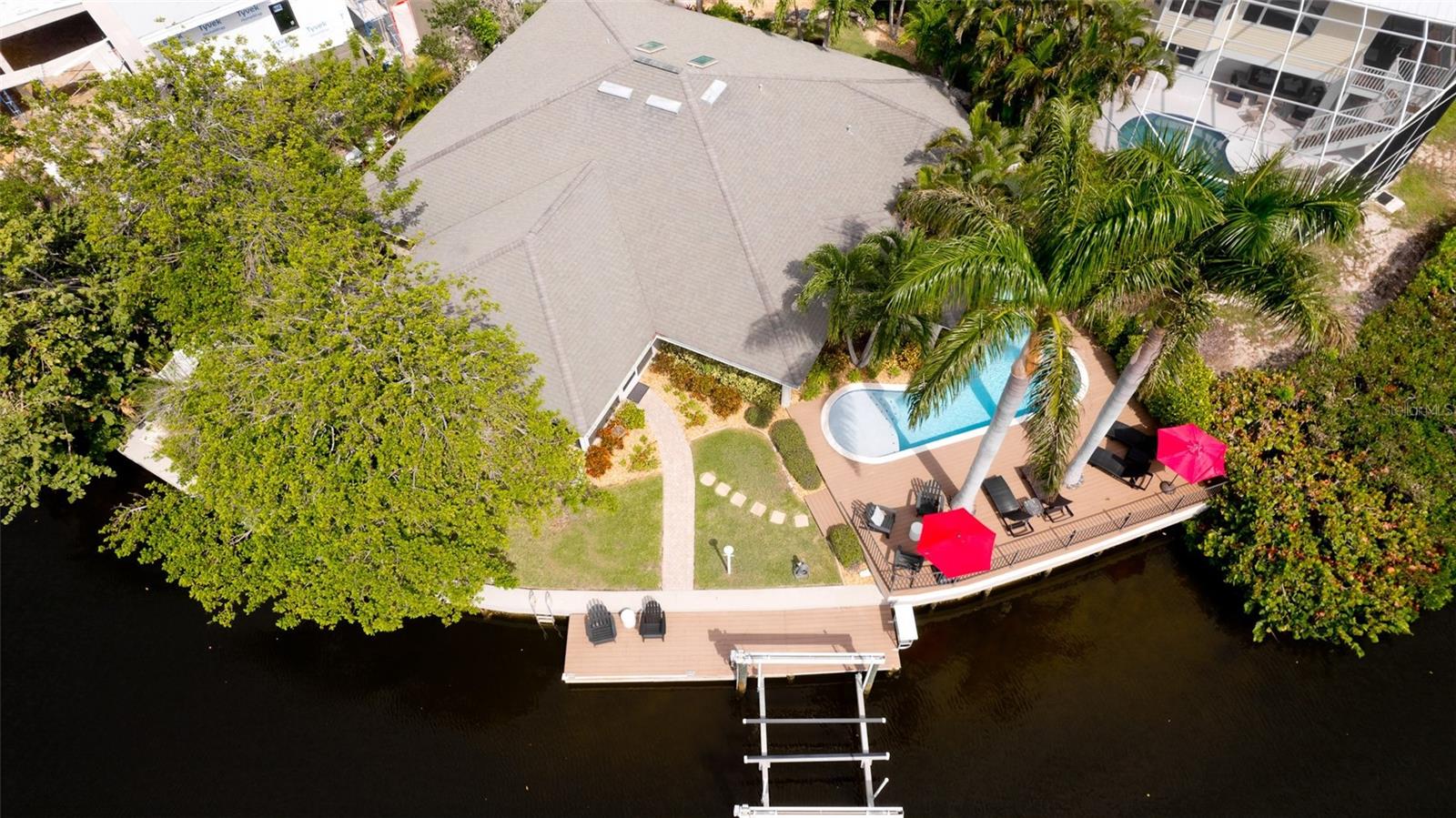 LUANA ISLES - Residential