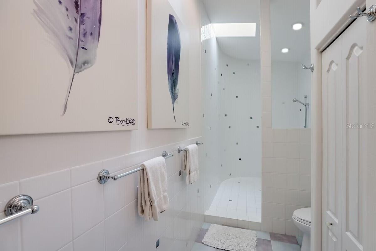 LUANA ISLES - Residential