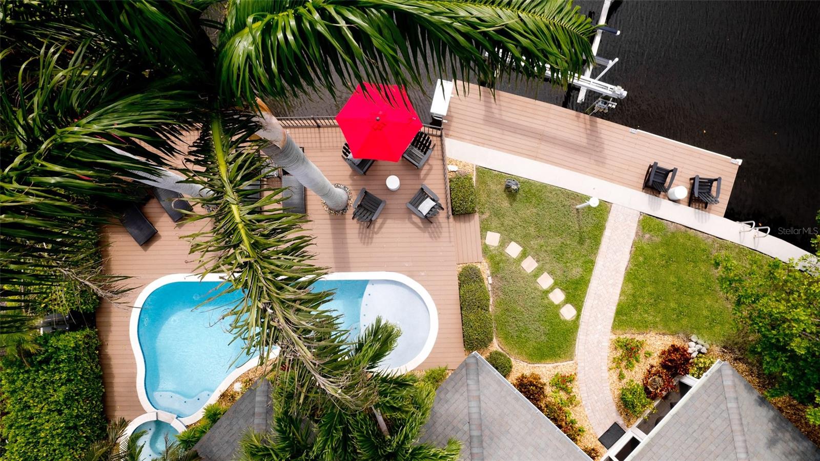 LUANA ISLES - Residential