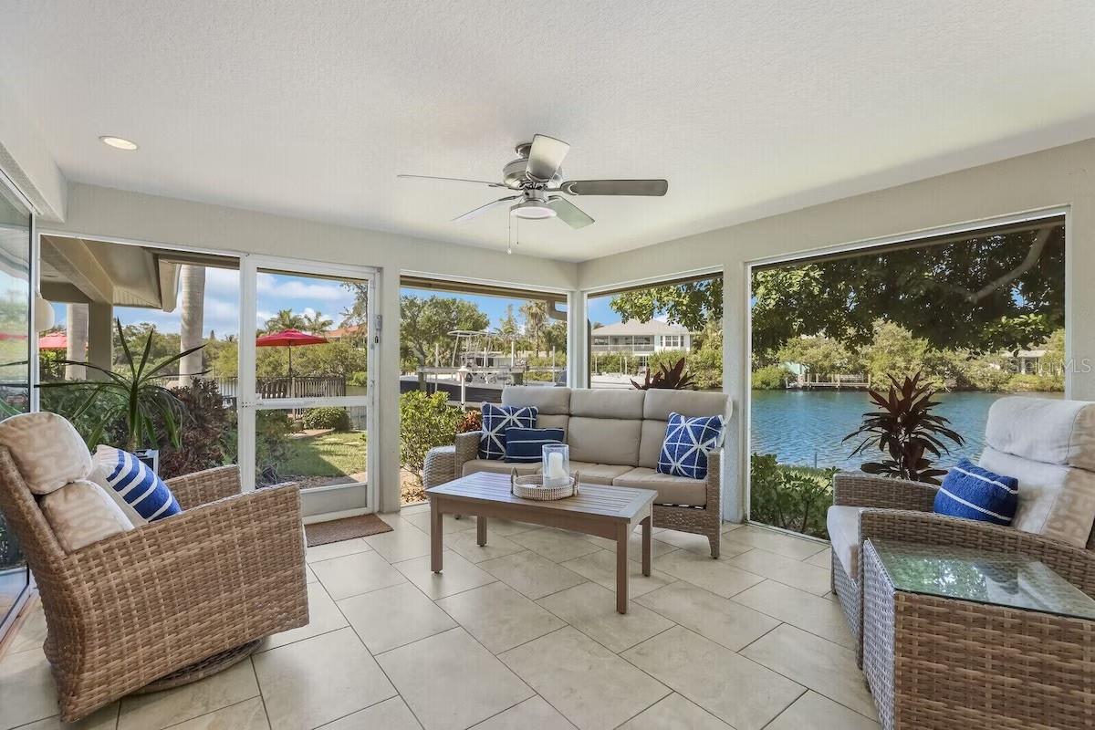 LUANA ISLES - Residential