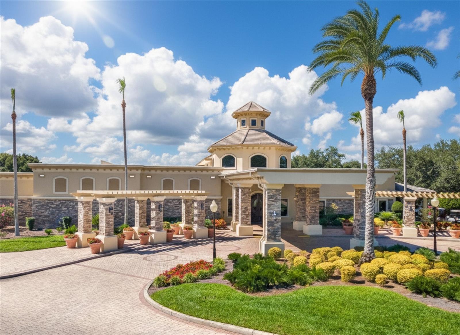 FAIRVIEW ESTATES - Residential