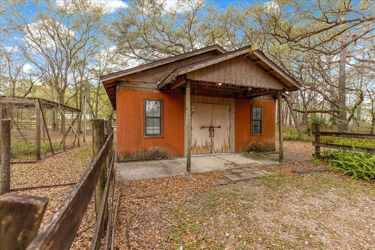 BLACK SINK PRAIRIE CAMPSITES - Residential