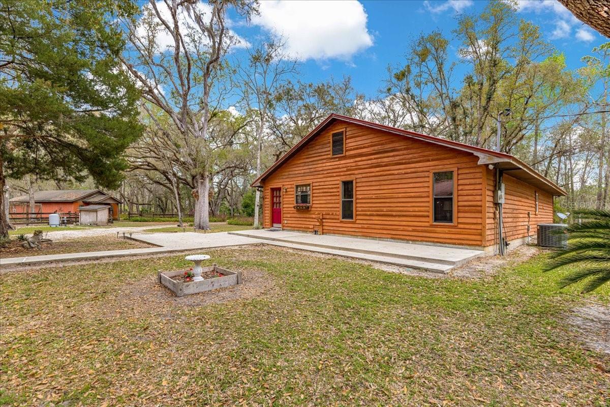 BLACK SINK PRAIRIE CAMPSITES - Residential