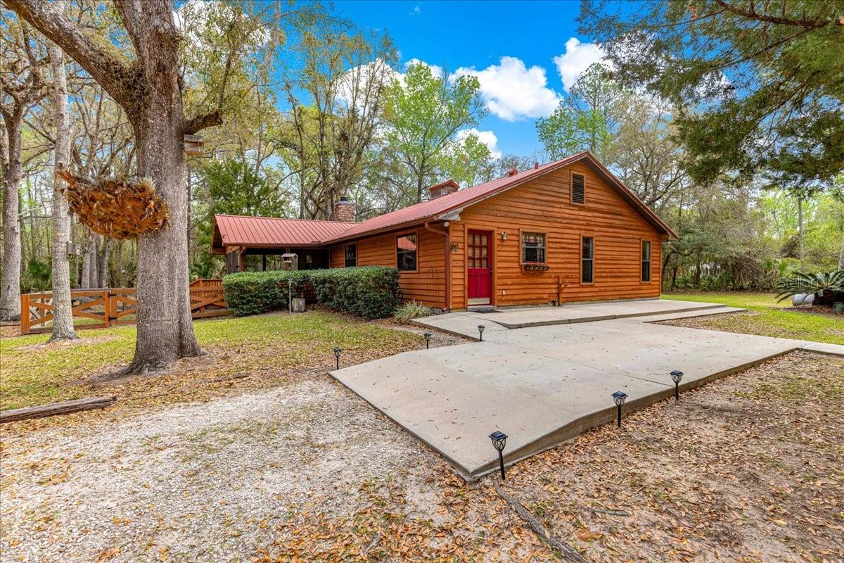 BLACK SINK PRAIRIE CAMPSITES - Residential