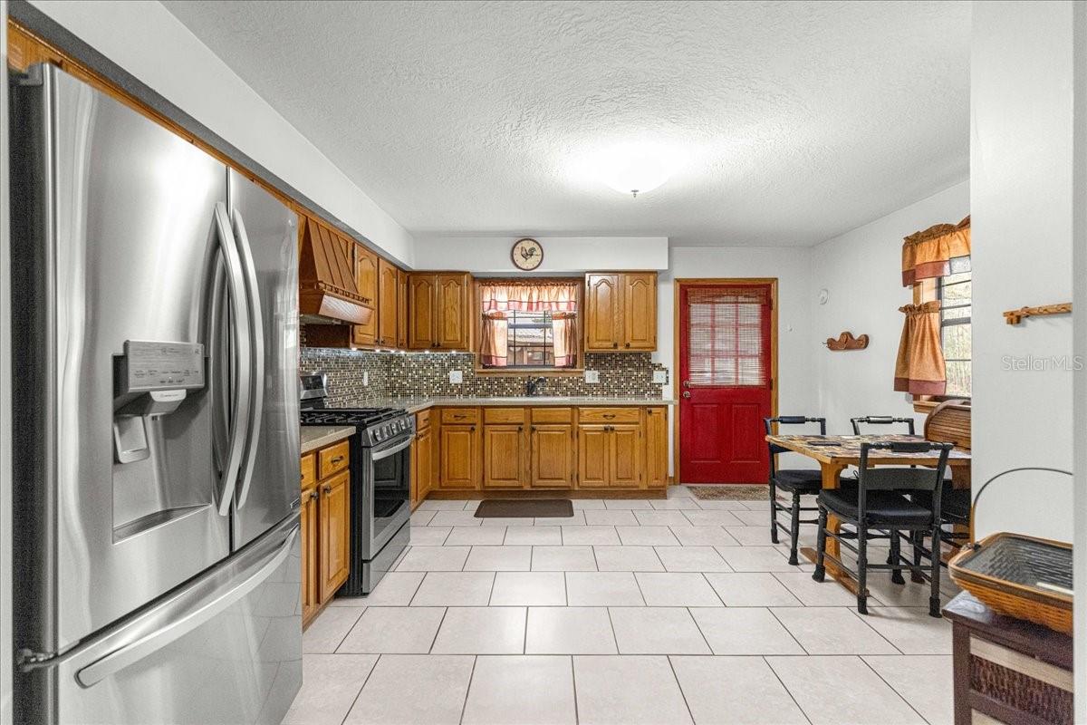 BLACK SINK PRAIRIE CAMPSITES - Residential