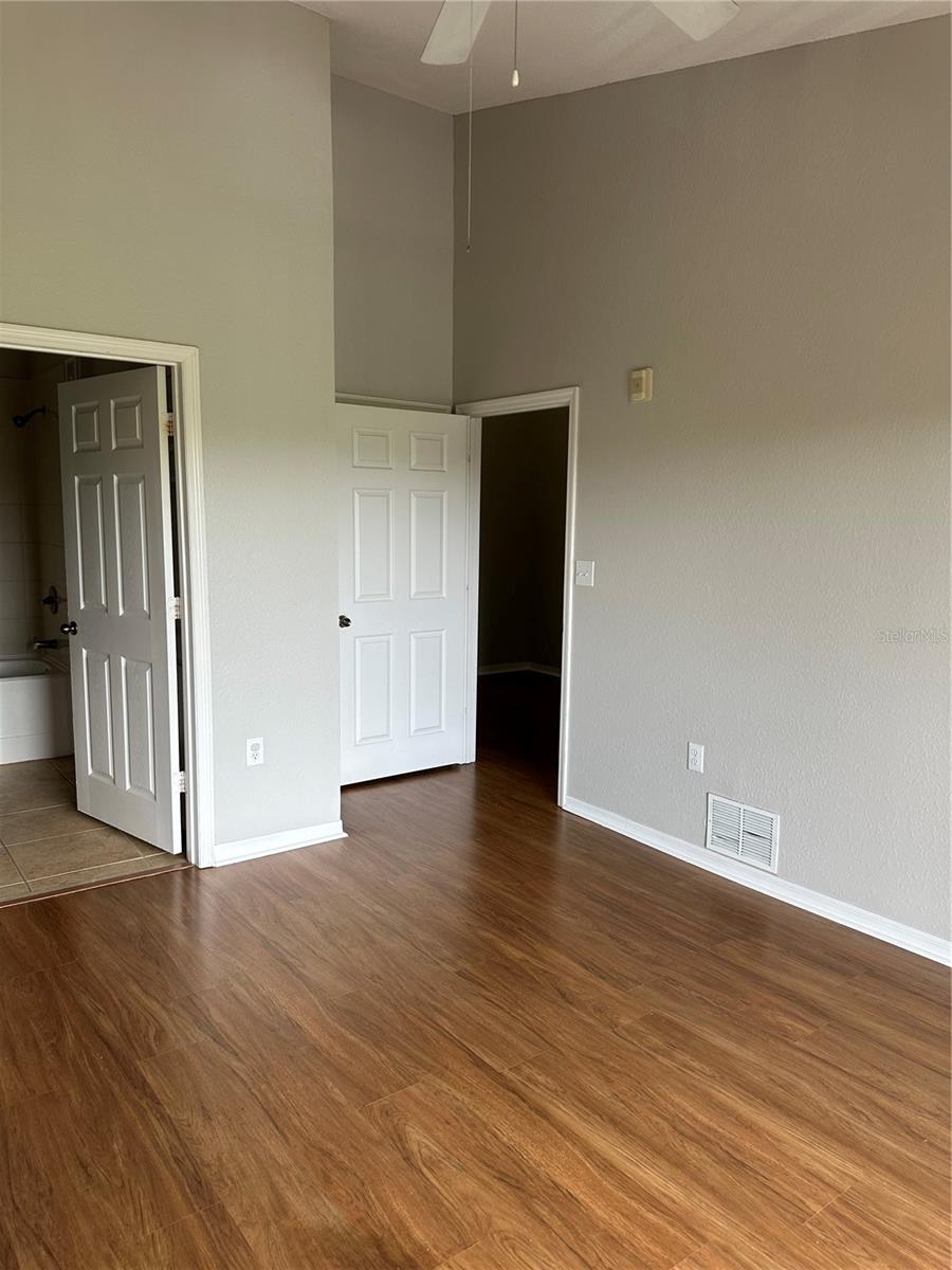 COURTNEY PALMS CONDO - Residential Lease