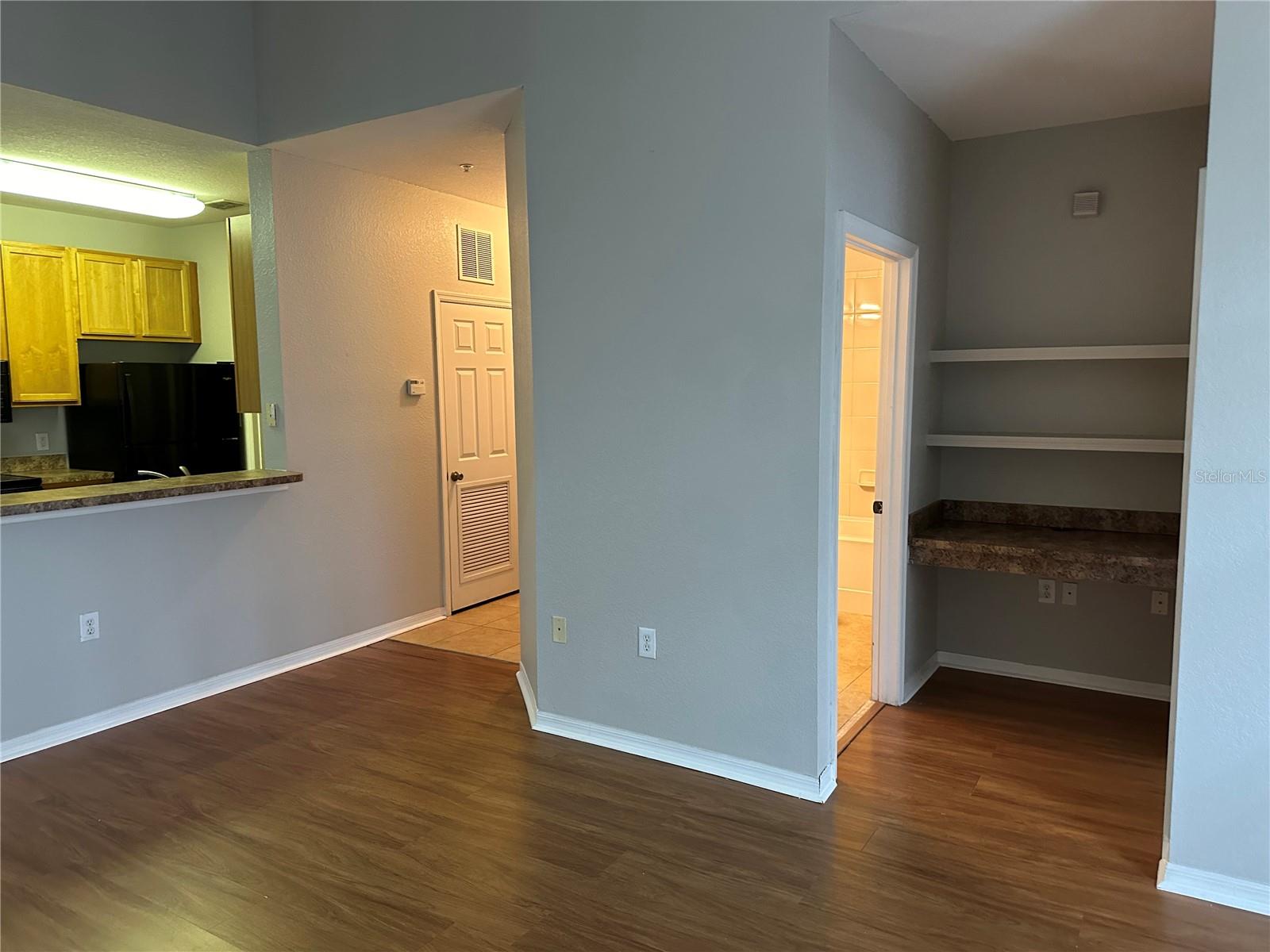 COURTNEY PALMS CONDO - Residential Lease