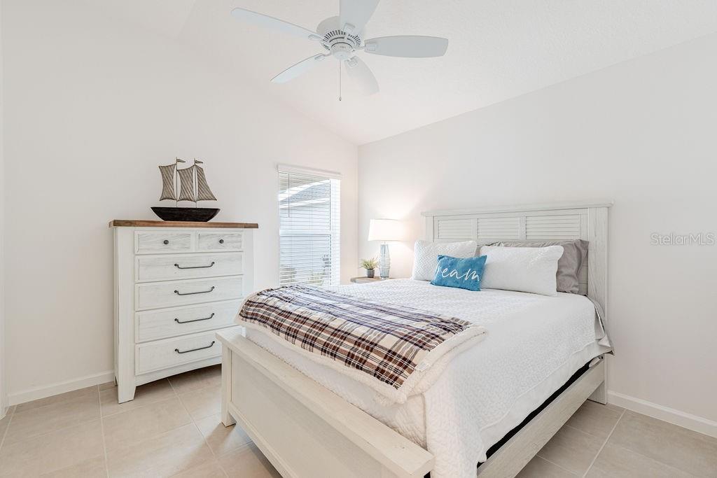 VILLAGES/SOUTHERN OAKS UN #128 - Residential