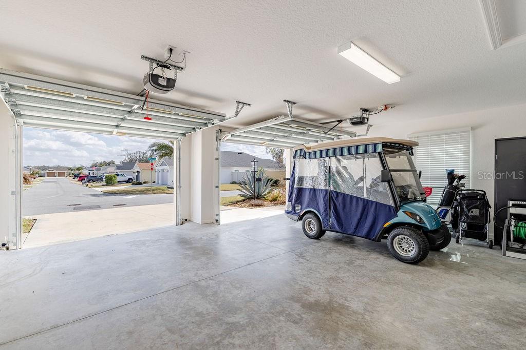 VILLAGES/SOUTHERN OAKS UN #128 - Residential