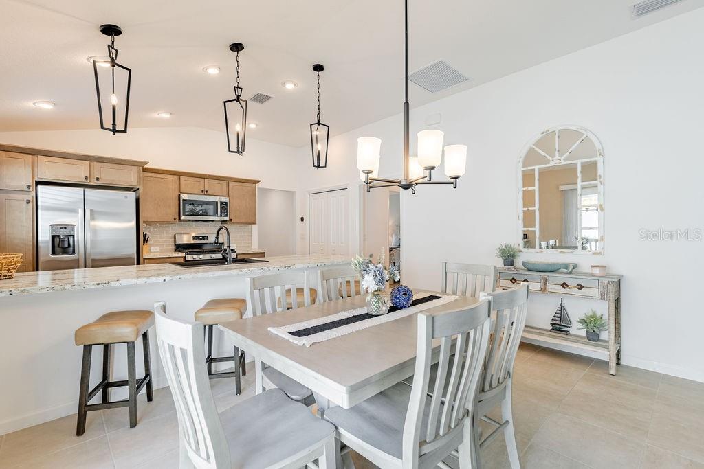 VILLAGES/SOUTHERN OAKS UN #128 - Residential