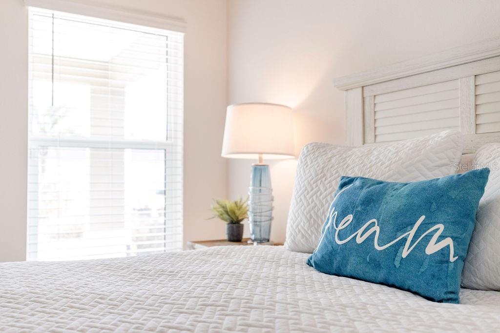 VILLAGES/SOUTHERN OAKS UN #128 - Residential