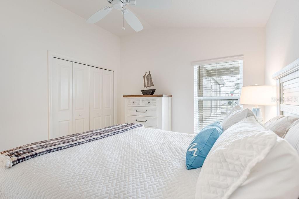 VILLAGES/SOUTHERN OAKS UN #128 - Residential