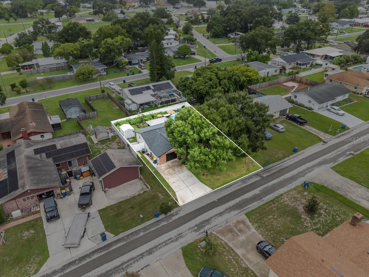 LAKE MCLEOD HILLS - Residential