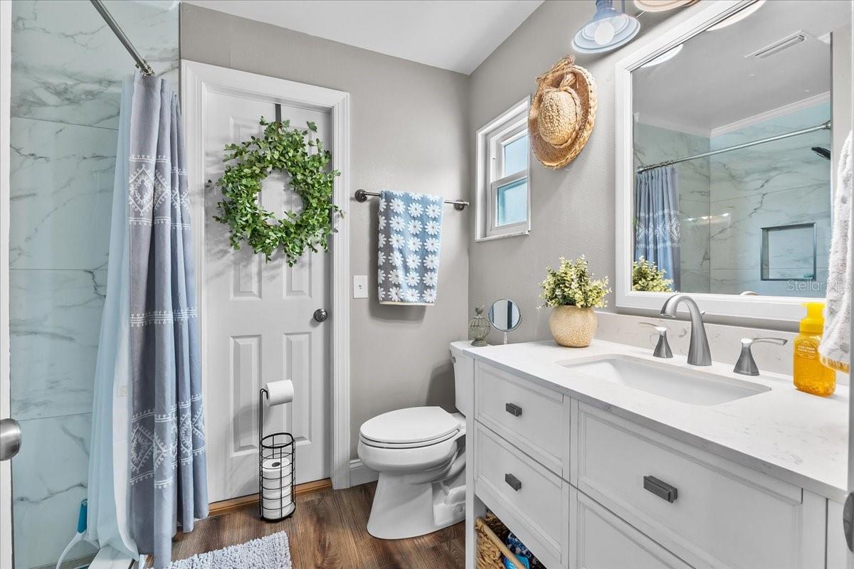 LAKE MCLEOD HILLS - Residential