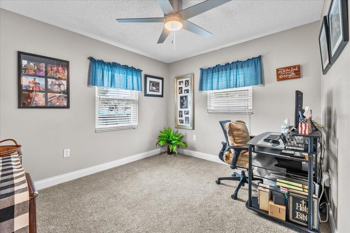 LAKE MCLEOD HILLS - Residential