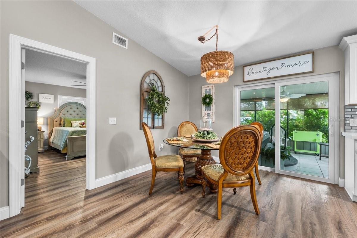 LAKE MCLEOD HILLS - Residential