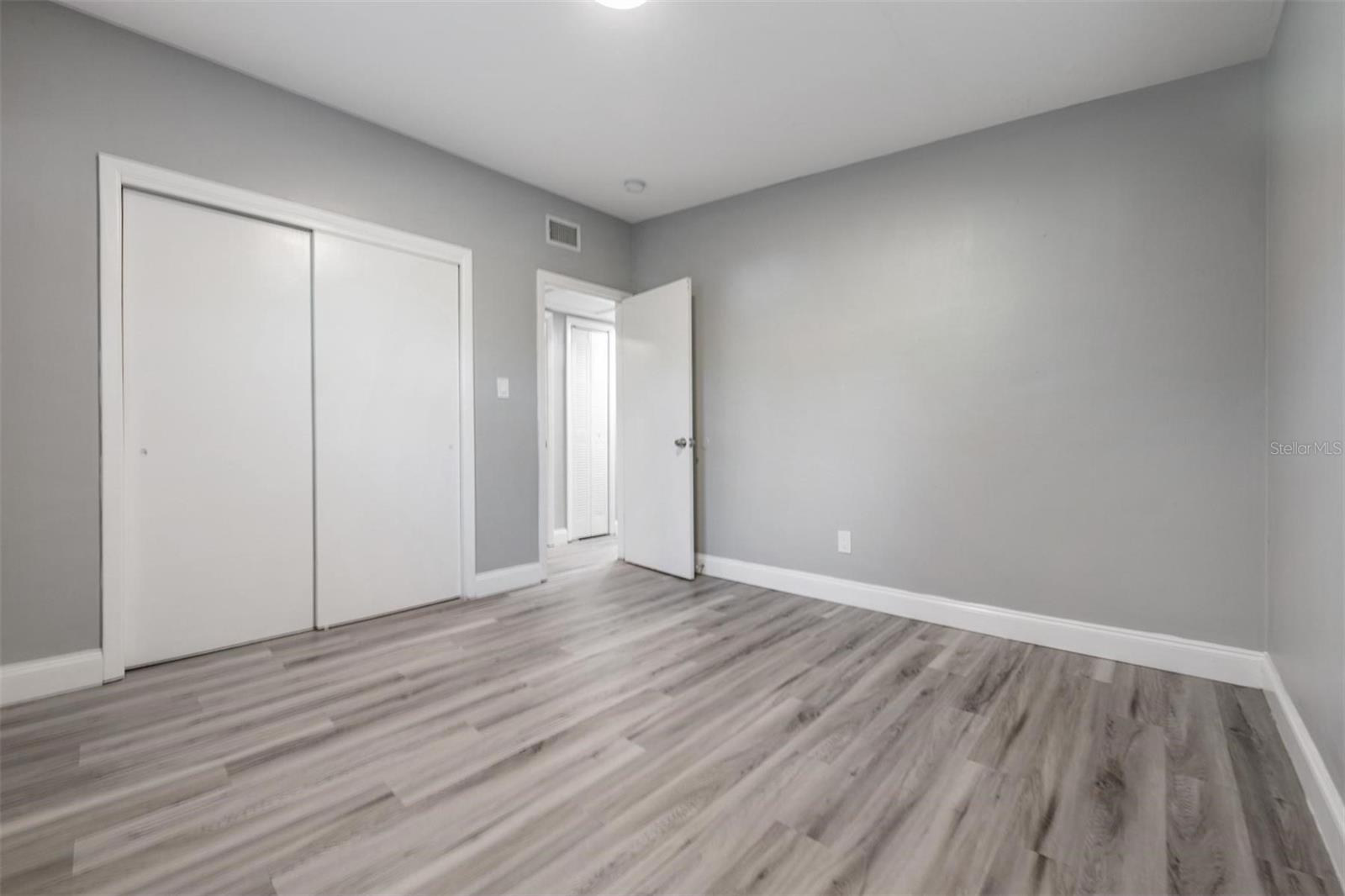 JURGENS ADD TO CLEARWATER - Residential Lease