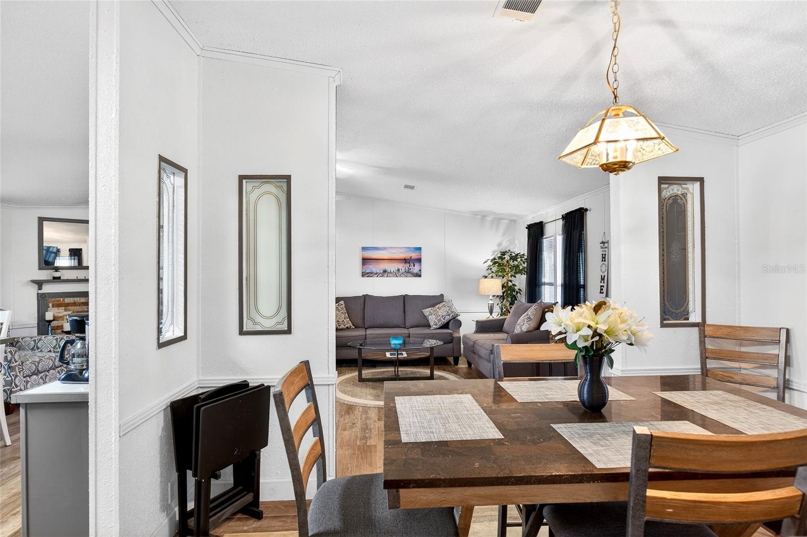 LAKE LYNNE - Residential