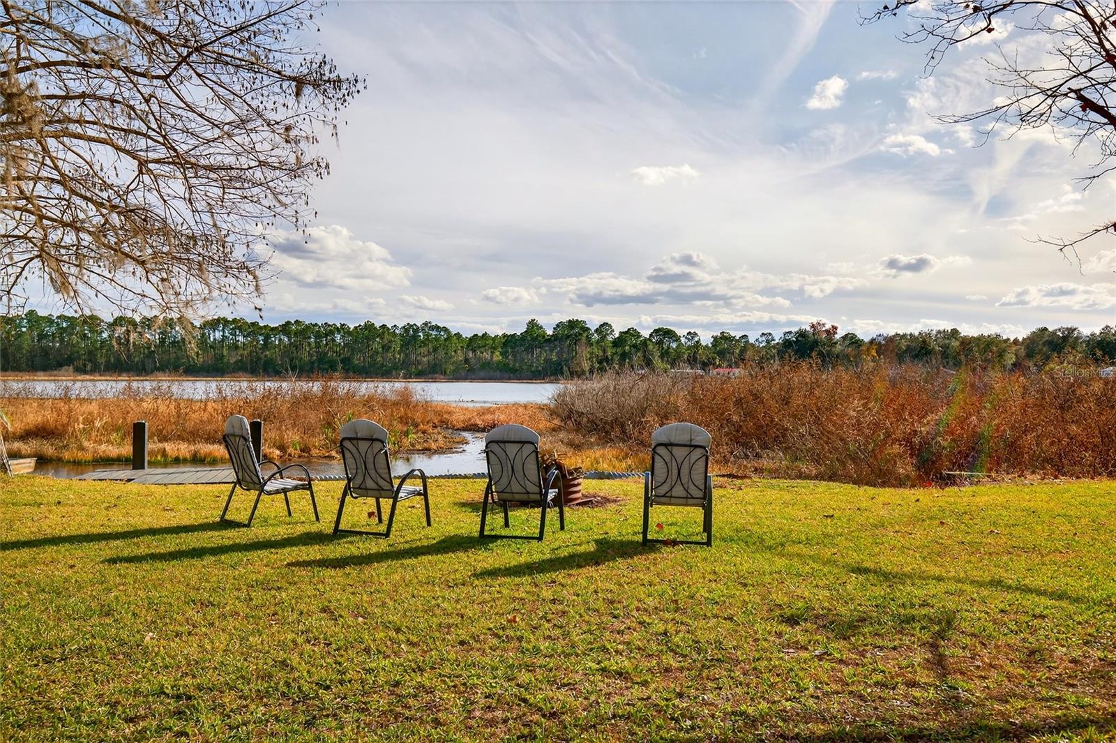 LAKE LYNNE - Residential