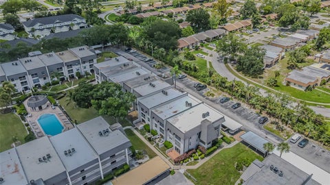 8765 Bardmoor Boulevard 304, Seminole, FL 33777