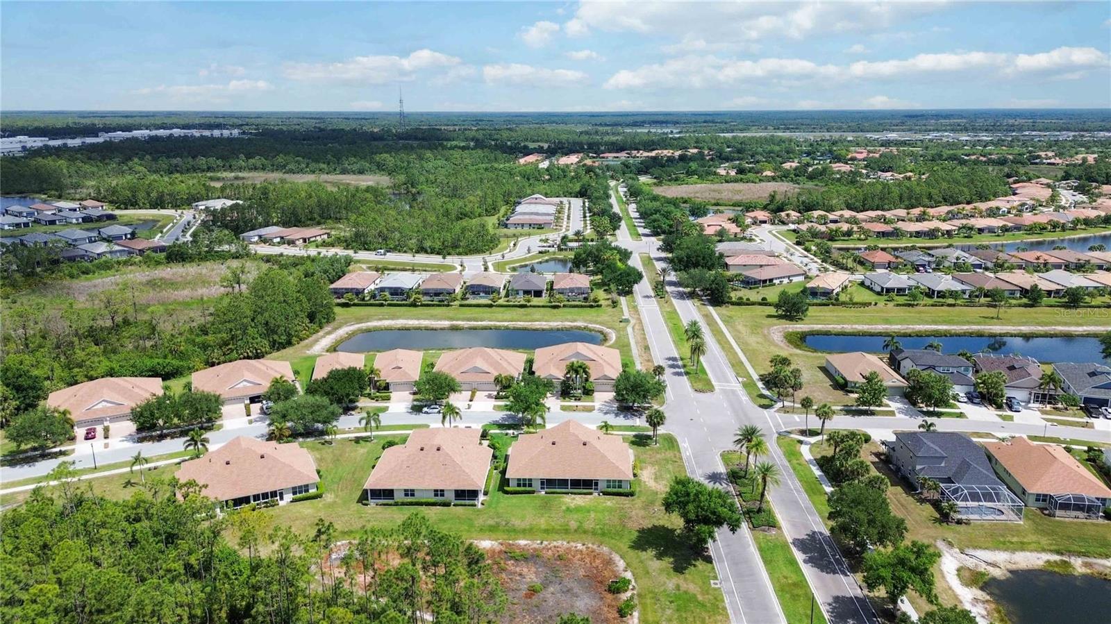 LAKESIDE PLANTATION - Residential