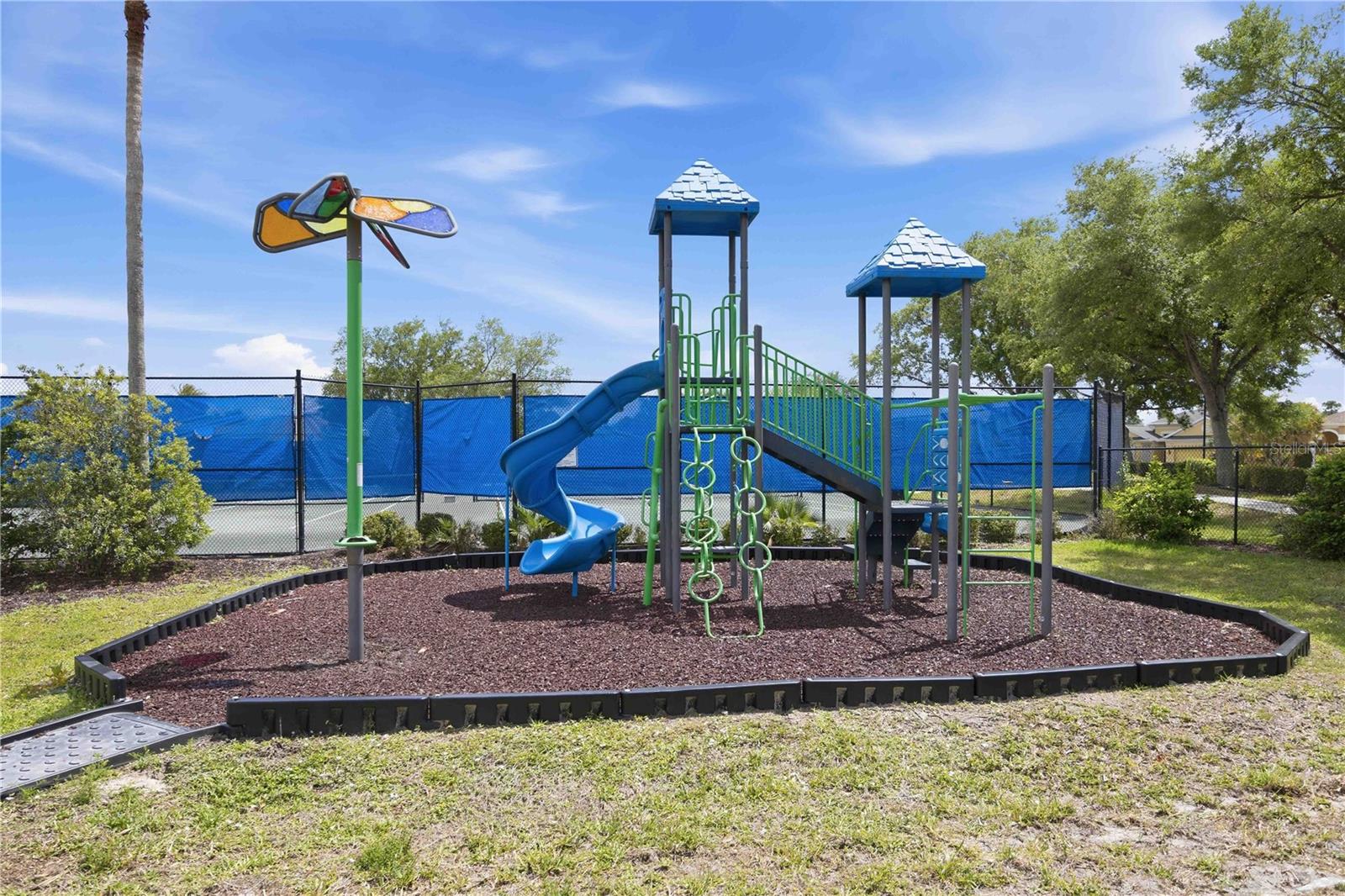 LAKESIDE PLANTATION - Residential