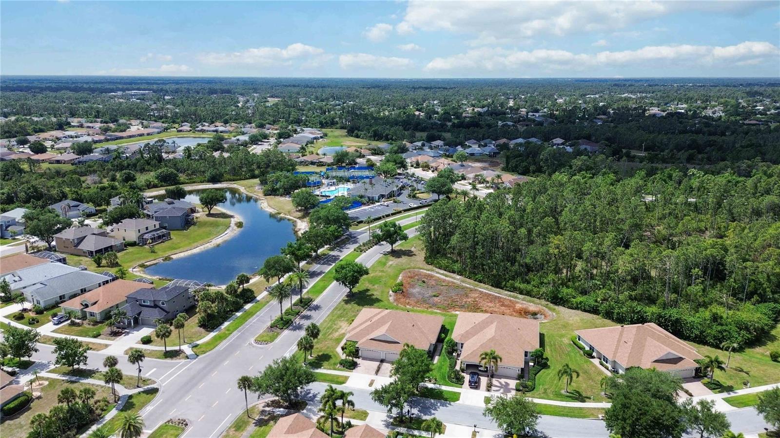 LAKESIDE PLANTATION - Residential