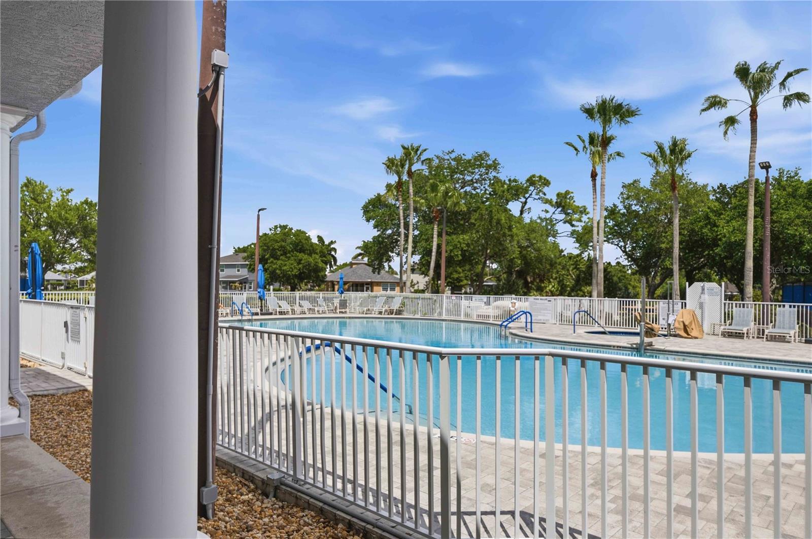 LAKESIDE PLANTATION - Residential