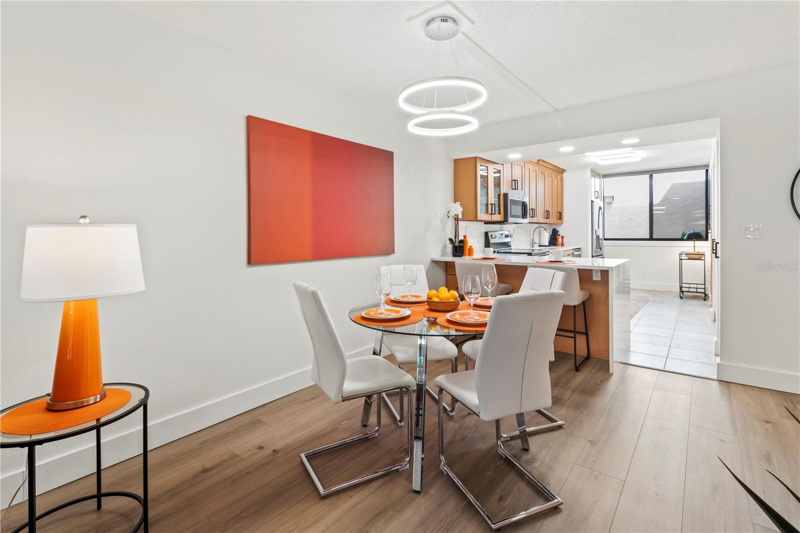 BAYPORT BCH & TEN PH E - Residential