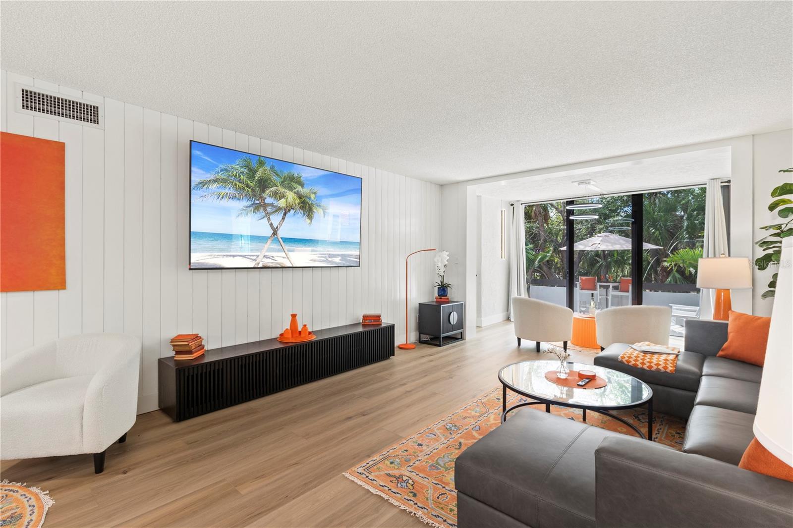 BAYPORT BCH & TEN PH E - Residential